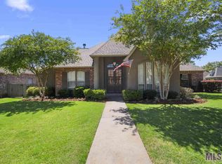 119 Post Oak Ln, Madisonville, LA 70447