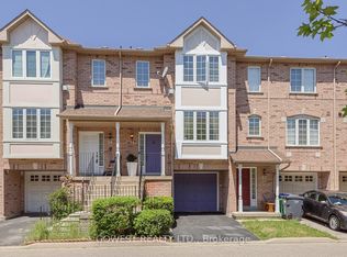 80 Acorn Pl #14, Mississauga, ON L4Z 4C9