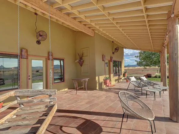 237 Sendero Horse Thief Rd, Alpine, TX 79830