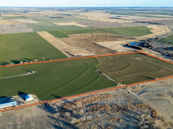 2 NE 40th Rd, Ellinwood, KS 67526