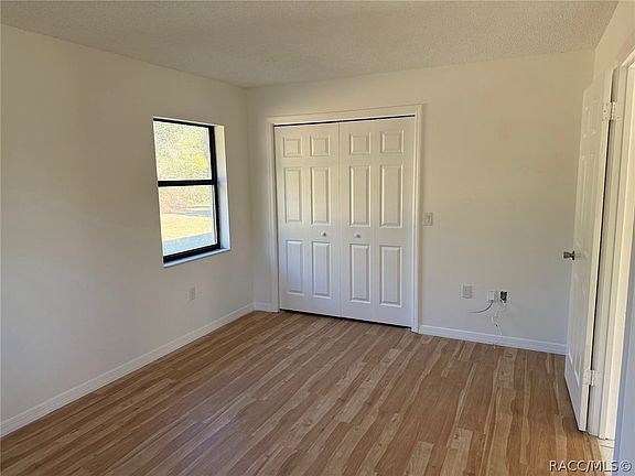 4th image of 3207 E Withlacoochee Trl