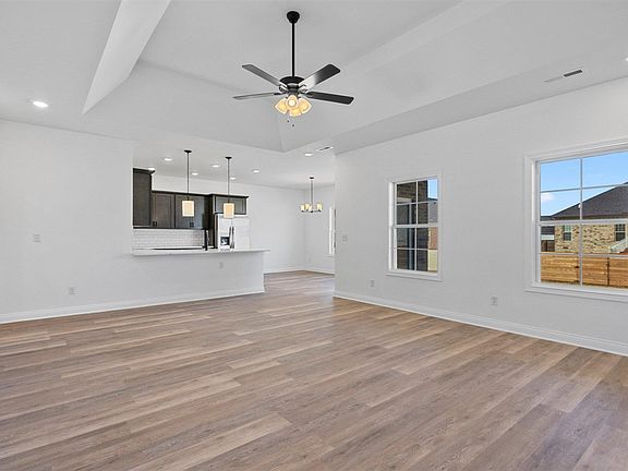 5th image of 8737 Merrill Cir
