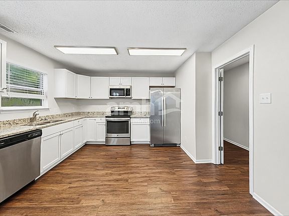4th image of 9318 W Rising Sun Dr