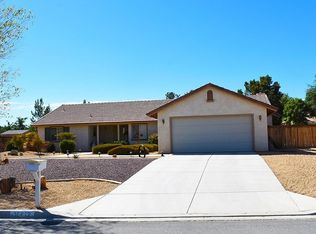 16412 Pauhaska Rd, Apple Valley, CA 92307