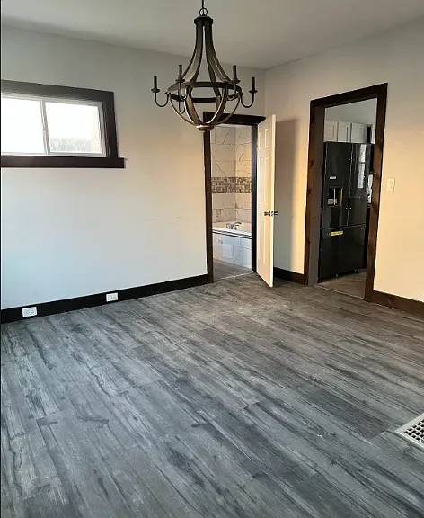 680 Herrick St — Photo 4