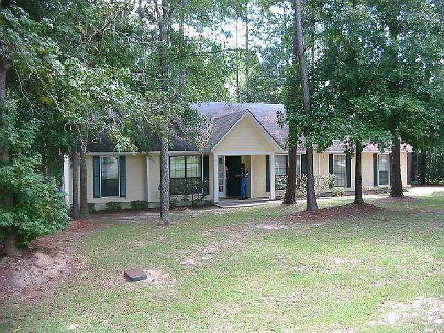 3 Bedroom/2 Bath home in Valdosta — Photo 1