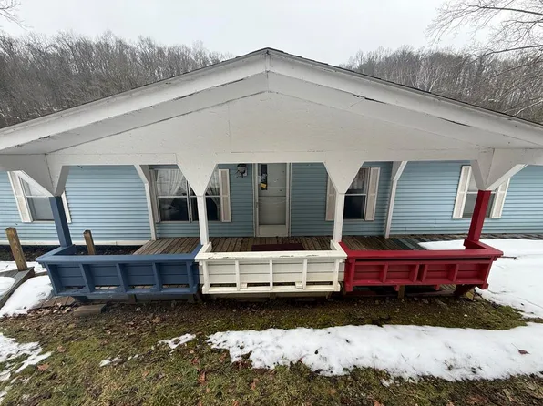 241 Robinson, Littleton, WV 26581