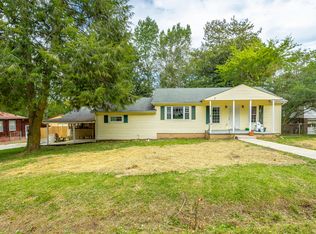 1108 Royston St, Rossville, GA 30741