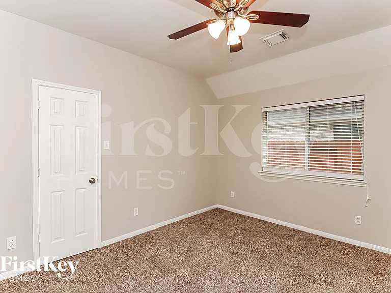 11026 Seminole Spring Ln — Photo 11