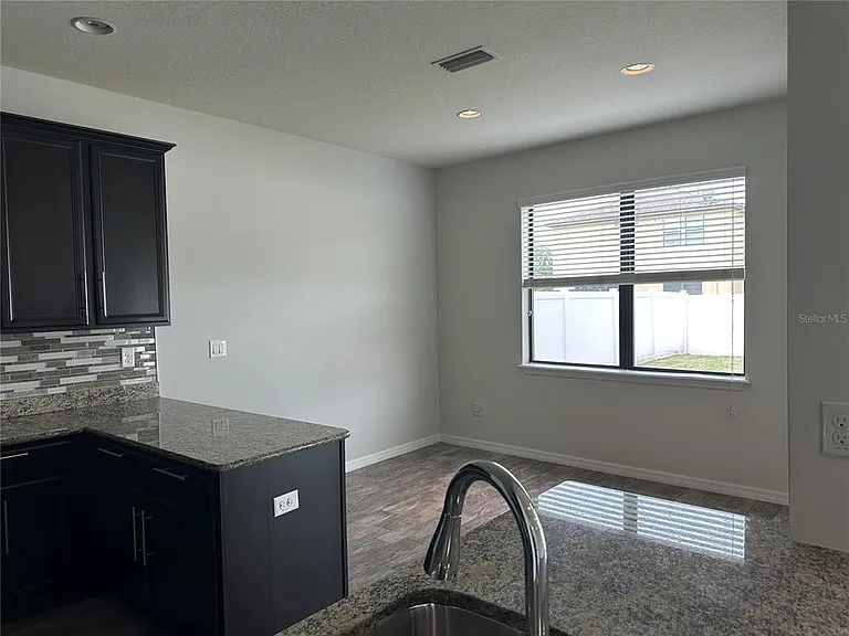 4515 Savannah Holly Pl — Photo 12