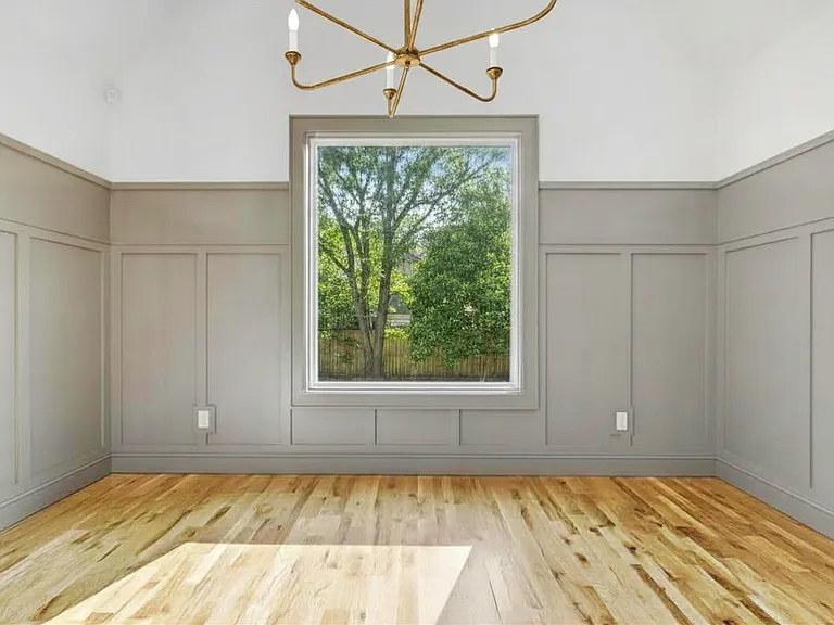 3921 S Madison Ave — Photo 3