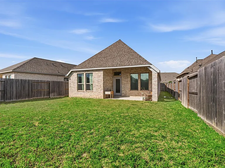 29427 Mesquite Oaks Dr — Photo 19