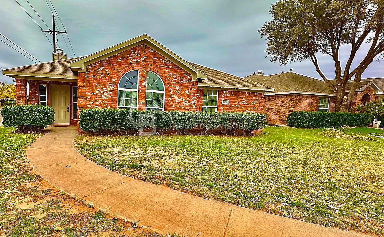 4 bed, 2.0 bath, 1724 sqft, $1,475 — Photo 1