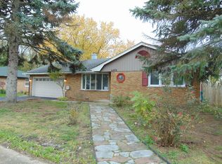 6829 W 115th St, Worth, IL 60482