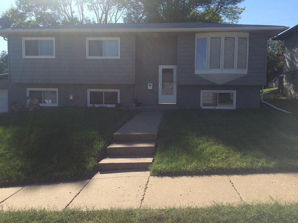 1st image of 2577 Glenview Cir