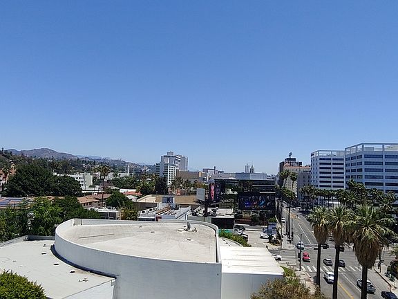 4th image of 7135 Hollywood Blvd APT 602