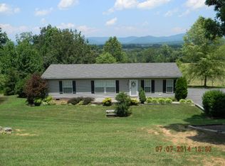 941 Linneys Mountain Rd, Taylorsville, NC 28681
