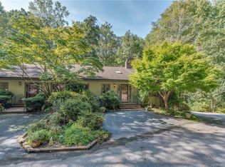 18 Hunting Country Trl, Tryon, NC 28782
