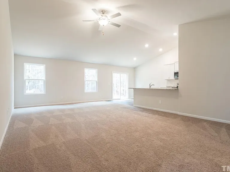 508 Turning Lake Dr — Photo 7