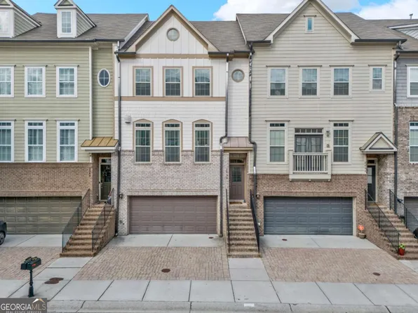 2090 Callaway Ct NW, Atlanta, GA 30318