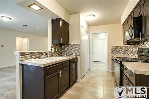 4th image of 9612 Talina Dr
