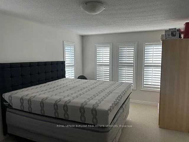 57 Macbean Cres — Photo 9