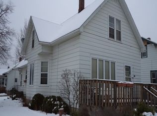 1403 Harvey St, Green Bay, WI 54302