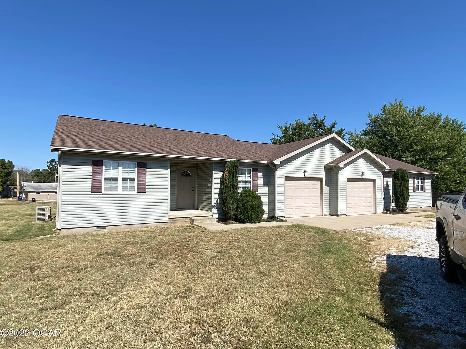 2 bed, 1.5 bath, 1000 sqft, $1,200 — Photo 1