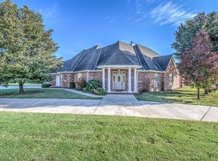 2716 Roanoke Ridge Rd, Bartlesville, OK 74006