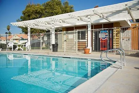 Concord Villas Patio Homes - Riverside, CA — Photo 63