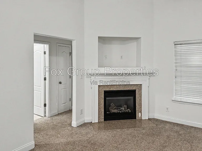7224 Caley St — Photo 27