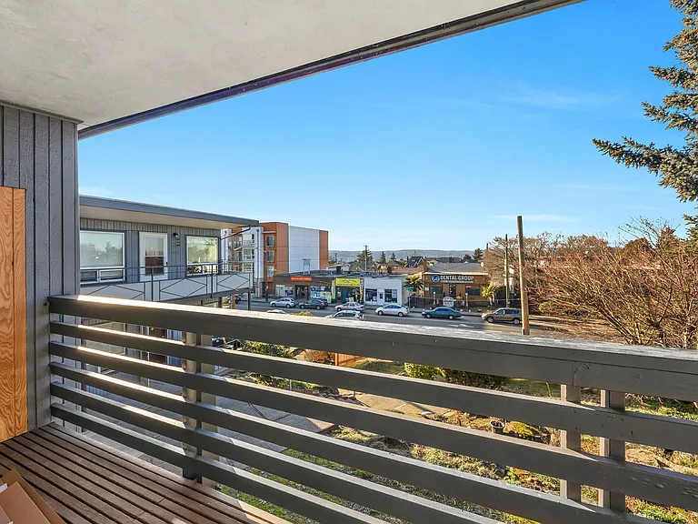 Tara Apartments — Photo 2