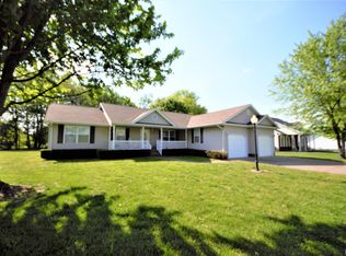 501 Legacy Dr, Herrin, IL 62948