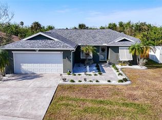 306 111th St E, Bradenton, FL 34212