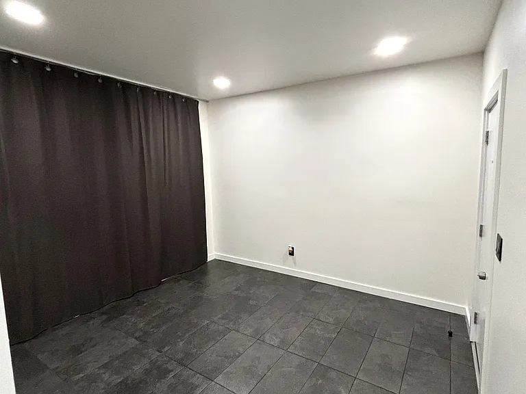 2300 Fruitvale Ave #A — Photo 9