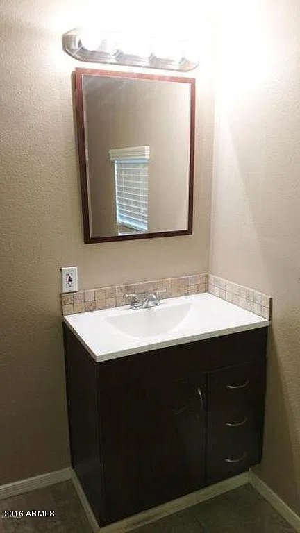 4 bed, 1500 sqft, $2,200 — Photo 4