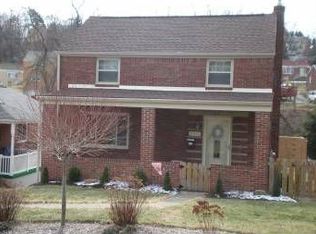 3637 Pinewood Dr, Homestead, PA