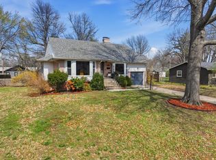 911 Euclid Blvd, Carthage, MO 64836