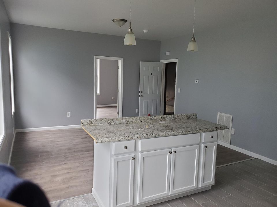 1st image of 43 Schley St Floor 2