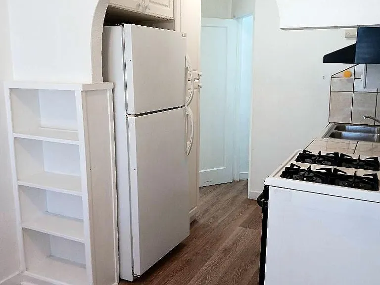 800 Paradise Dr — Photo 7