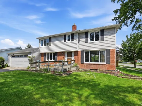 221 Woodmere Dr, Tonawanda, NY 14150