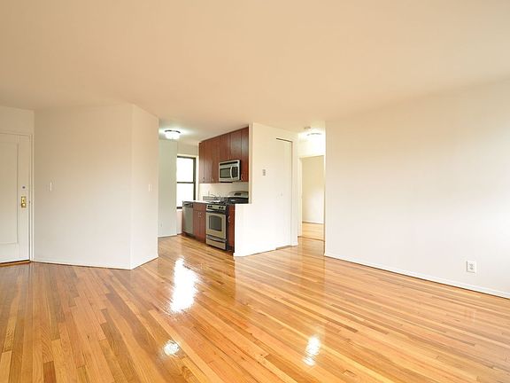 2nd image of 20406 43rd Ave #61B
