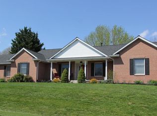 8201 Skipwith Dr, Frederick, MD 21702