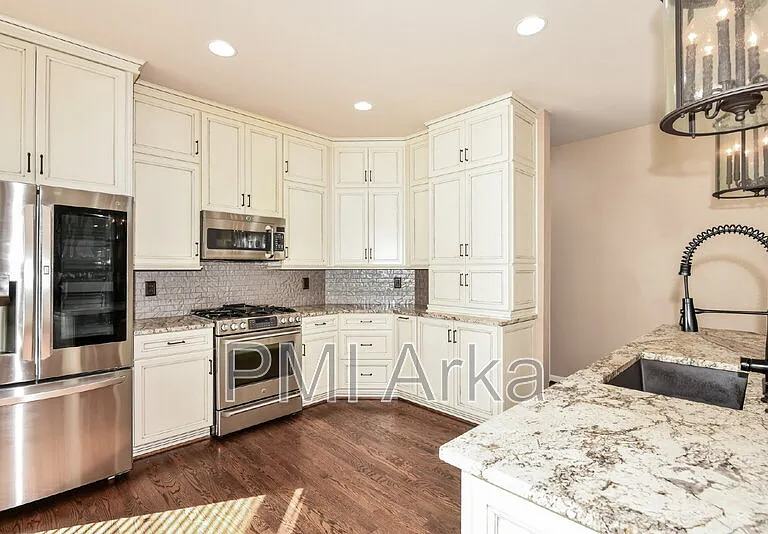 445 243rd Pl SE — Photo 5