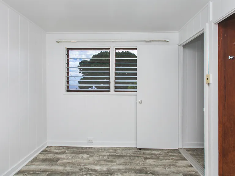2033A Oswald St — Photo 12