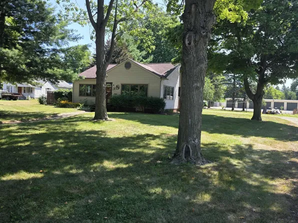 120 W Weston Rd, Morenci, MI 49256