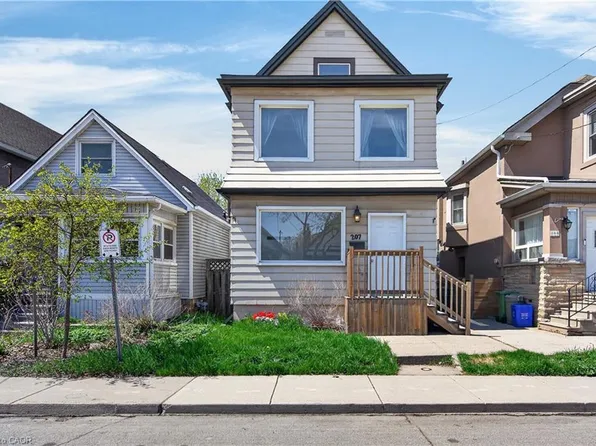 207 Rosslyn Ave N, Hamilton, ON L8L 7P8