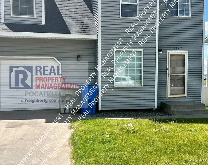 1247 Holman Ave — Photo 29
