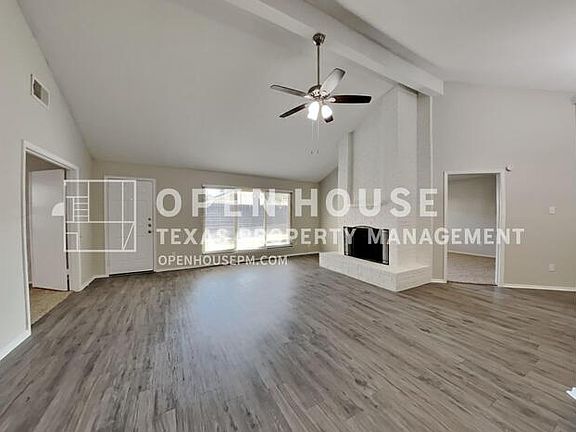 4th image of 3242 Windmoor Dr