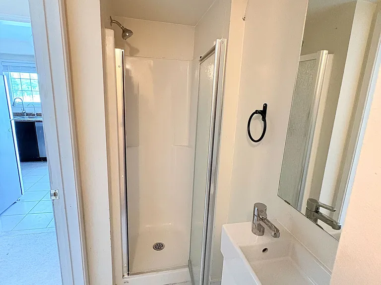 40 Mantello Dr — Photo 8